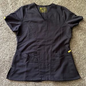 Figs Scrub Top